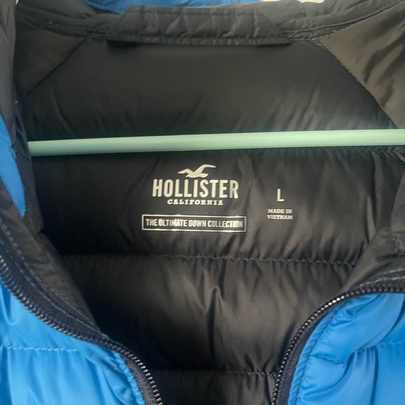 Hollister Blue Puffer Jacket - Picture 3 of 3